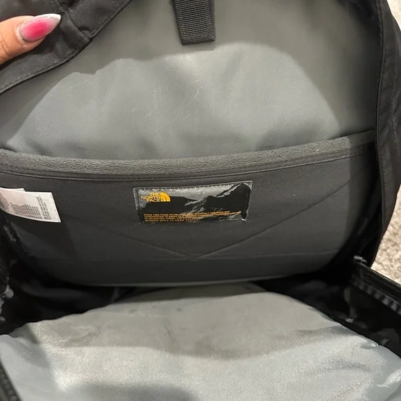 The North Face Black Backpack - Picture 2 of 9